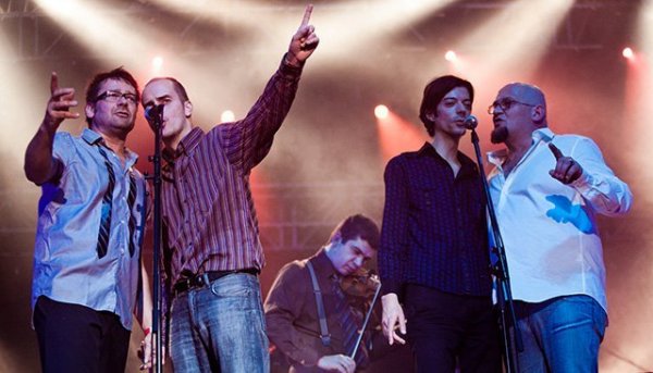 76249_173854252629233_7001149_n